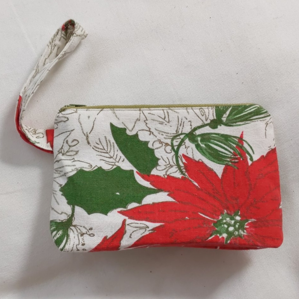 Like new holiday wristlet
